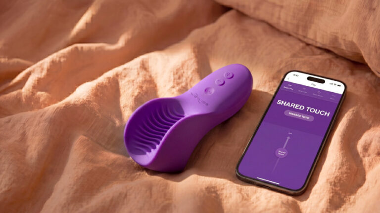 We-Vibe Debuts New Shared Touch Vibrator for Couples
